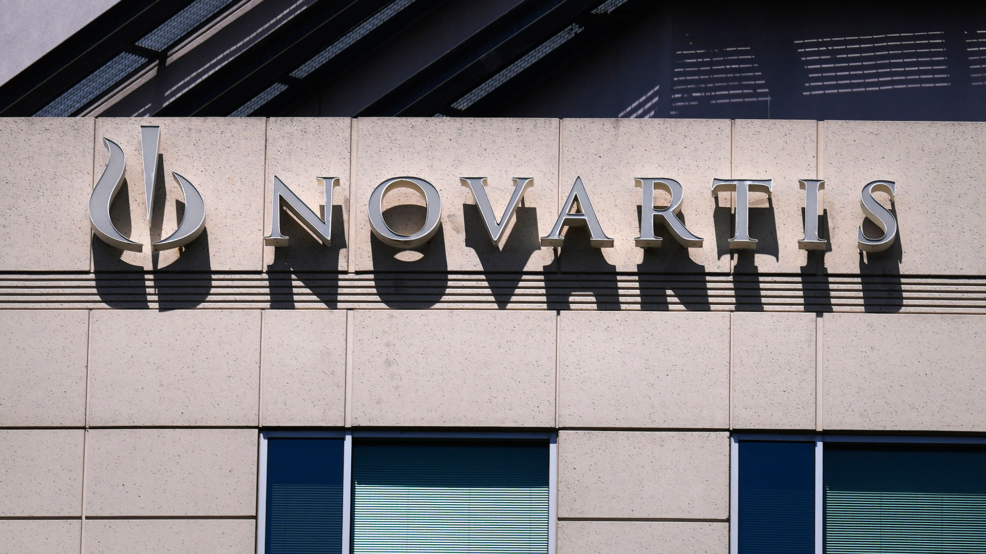 Novartis: Ενοχοι οι δύο πρώην προστατευόμενοι μάρτυρες – Οι ποινές novartis:-Ενοχοι-οι-δύο-πρώην-προστατευόμενοι-μάρτυρες-–-Οι-ποινές