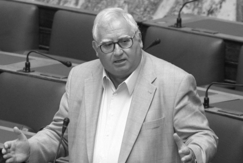 Πέθανε ο Αλέκος Ακριβάκης, ιδρυτικό στέλεχος του ΠΑΣΟΚ και πρώην υπουργός Πέθανε-ο-Αλέκος-Ακριβάκης,-ιδρυτικό-στέλεχος-του-ΠΑΣΟΚ-και-πρώην-υπουργός