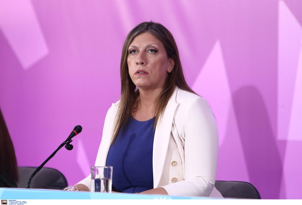 Ζωή-Κωνσταντοπούλου:-Ημίφως