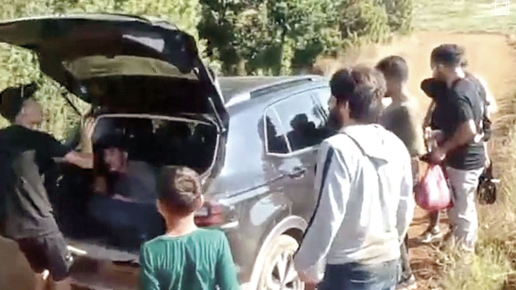 Διακινητές-μεταναστών-με-νοικιασμένο-αυτοκίνητο