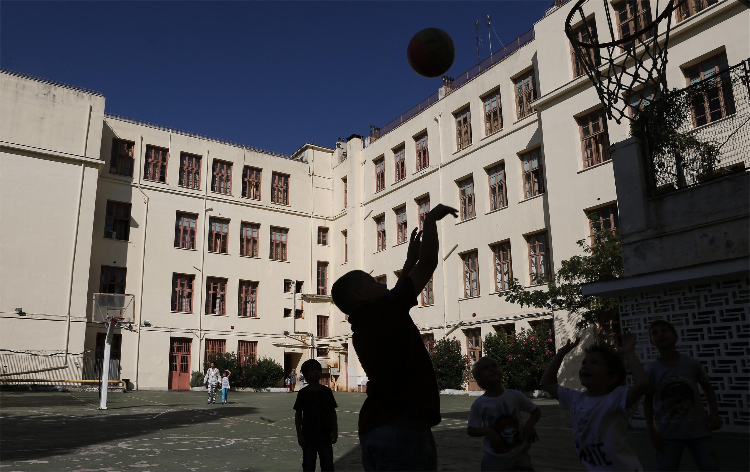 Πρώτο κουδούνι με καμπανάκια για τα μενού στα σχολικά κυλικεία Πρώτο-κουδούνι-με-καμπανάκια-για-τα-μενού-στα-σχολικά-κυλικεία