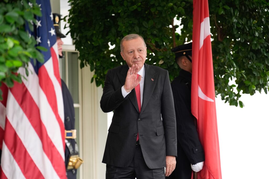 Ερντογάν:-Υπενθύμισα-στον-Τραμπ-ότι-πληρώσαμε-για-τα-f-35