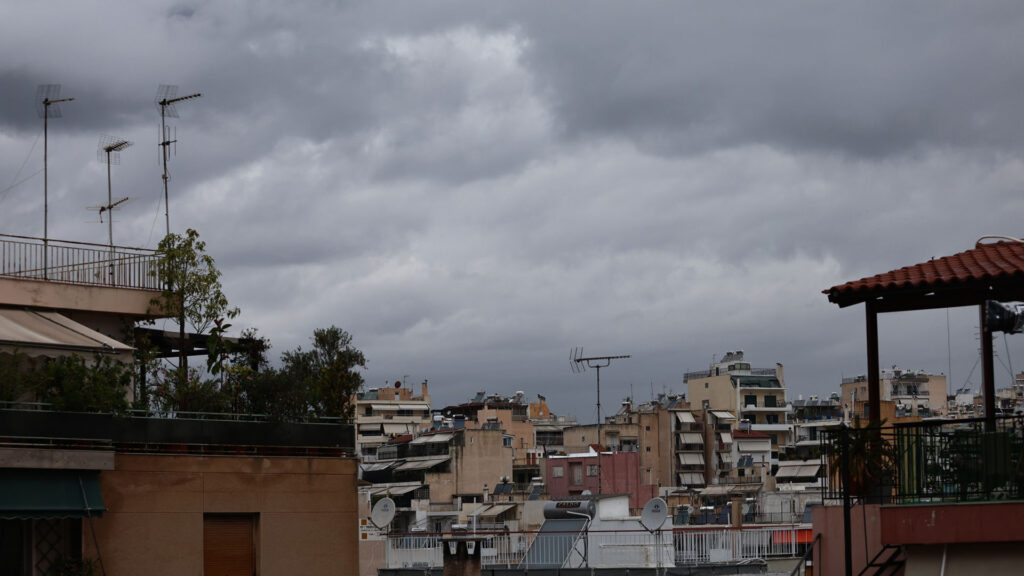 Κακοκαιρία:-Ρεκόρ-βροχόπτωσης-στους-Παξούς-–-Προβλήματα-ηλεκτροδότησης-σε-περιοχές-της-Αττικής