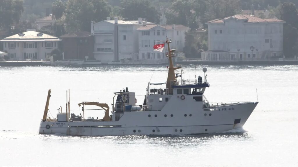 Τουρκία: Απέπλευσε το «Πίρι Ρέις» από το λιμάνι της Σμύρνης Τουρκία:-Απέπλευσε-το-«Πίρι-Ρέις»-από-το-λιμάνι-της-Σμύρνης