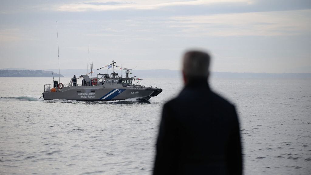 Ναυάγιο-με-μετανάστες-στη-Λέσβο-–-Νεκρή-μία-γυναίκα,-διασώθηκαν-17-άτομα