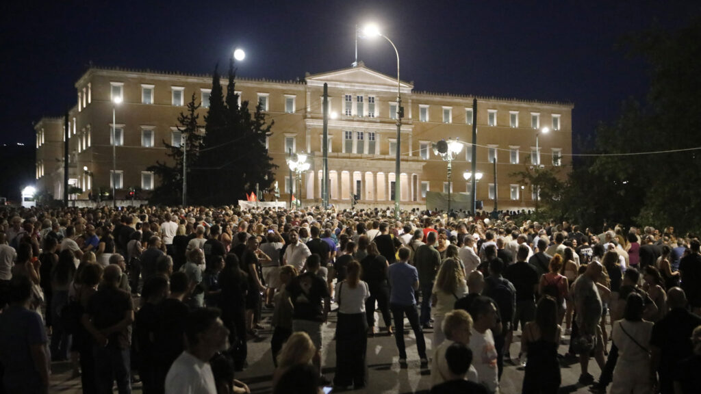 «Κόμμα-των-Τεμπών»