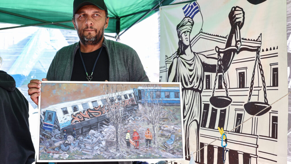 Αναβλήθηκε-η-εκταφή-της-σορού-του-γιου-του-Πάνου-Ρούτσι