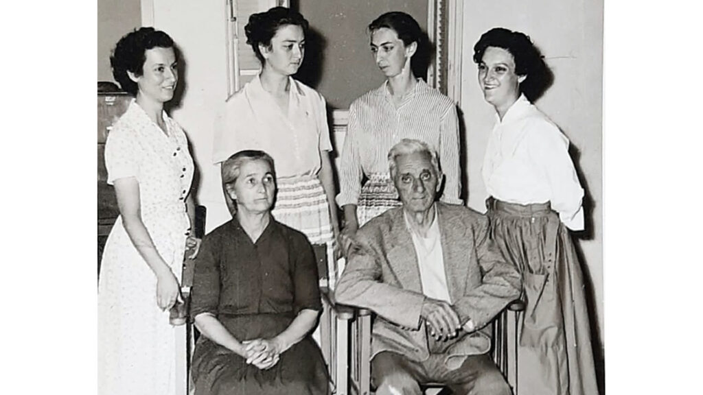 Στέλλα-Βιδάλη-–-Λοϊζίδου:-Είδα-τη-λάμψη-στα-μάτια-του-μαυραγορίτη