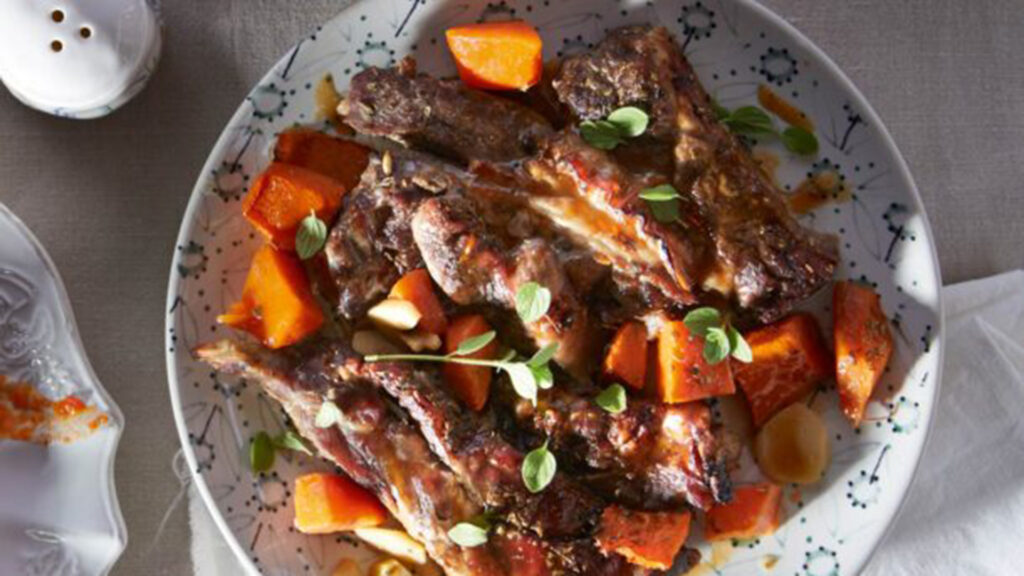 Μοσχαρίσια-μπριζολάκια-με-κολοκύθα,-μέλι-και-λεμόνι