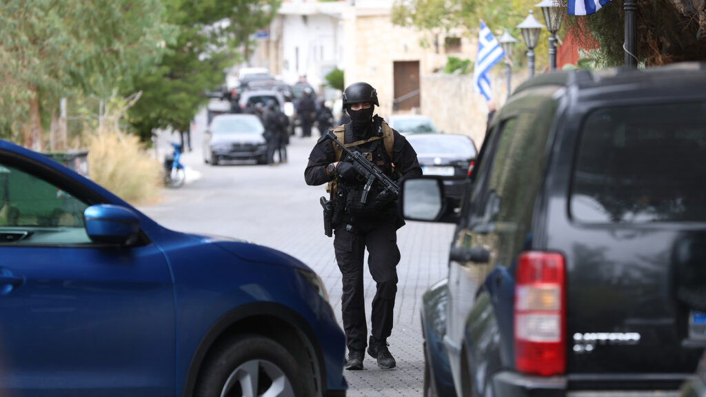 Αρθρο-Δημήτρη-Αβραμόπουλου-στην-«Κ»:-Η-βία-της-περιφέρειας-και-ο-πρωτογονισμός-που-επιμένει