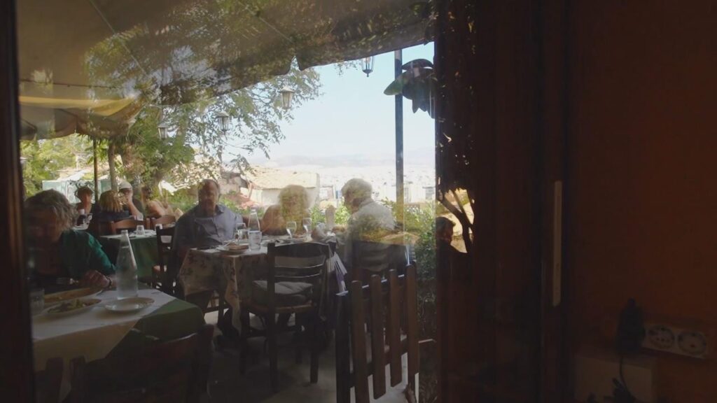 arte-–-Βίντεο:-«Πρωταθλητές»-στις-ώρες-εργασίας-οι-Ελληνες