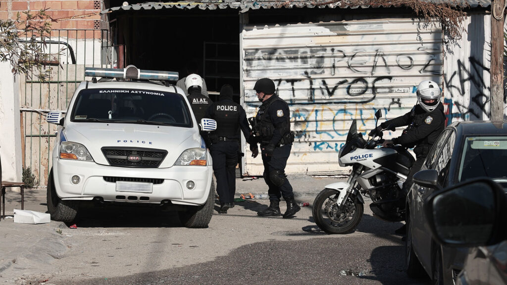 Σε εφαρμογή το σχέδιο αστυνόμευσης καταυλισμών Ρομά Σε-εφαρμογή-το-σχέδιο-αστυνόμευσης-καταυλισμών-Ρομά