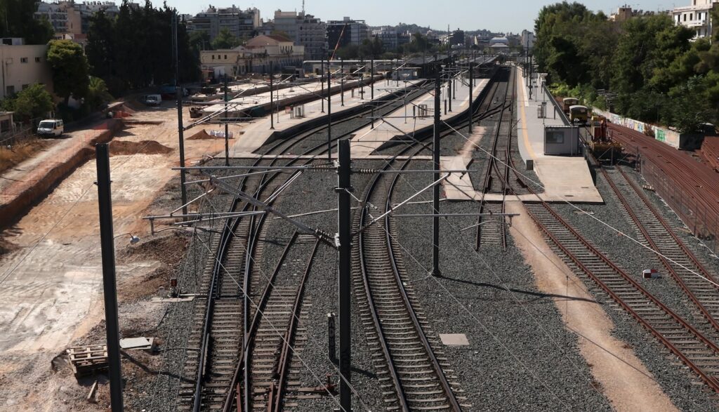 Κ.-Κυρανάκης:-Το-2026-θα-ολοκληρωθεί-το-σύστημα-ασφαλείας-στο-«Αθήνα-–-Θεσσαλονίκη»-με-τρένο