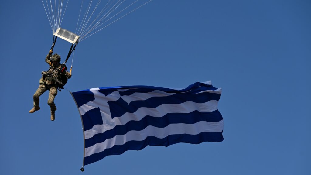 «Αίσιος Οιωνός – 25»: Εντυπωσιακές εικόνες από την άσκηση με drones και anti-drone συστήματα «Αίσιος-Οιωνός-–-25»:-Εντυπωσιακές-εικόνες-από-την-άσκηση-με-drones-και-anti-drone-συστήματα