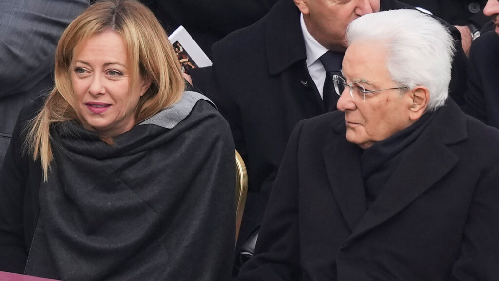Ιταλική προεδρία στο κόμμα της Μελόνι: «Ξεπεράστηκαν τα όρια της γελοιότητας» Ιταλική-προεδρία-στο-κόμμα-της-Μελόνι:-«Ξεπεράστηκαν-τα-όρια-της-γελοιότητας»