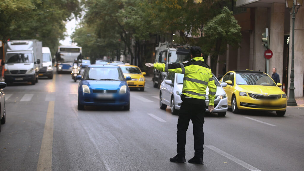 Χωρίς αλκοτέστ δεν θα παίρνει μπρος το Ι.Χ. – Τι αλλάζει στον ΚΟΚ Χωρίς-αλκοτέστ-δεν-θα-παίρνει-μπρος-το-ΙΧ.-–-Τι-αλλάζει-στον-ΚΟΚ
