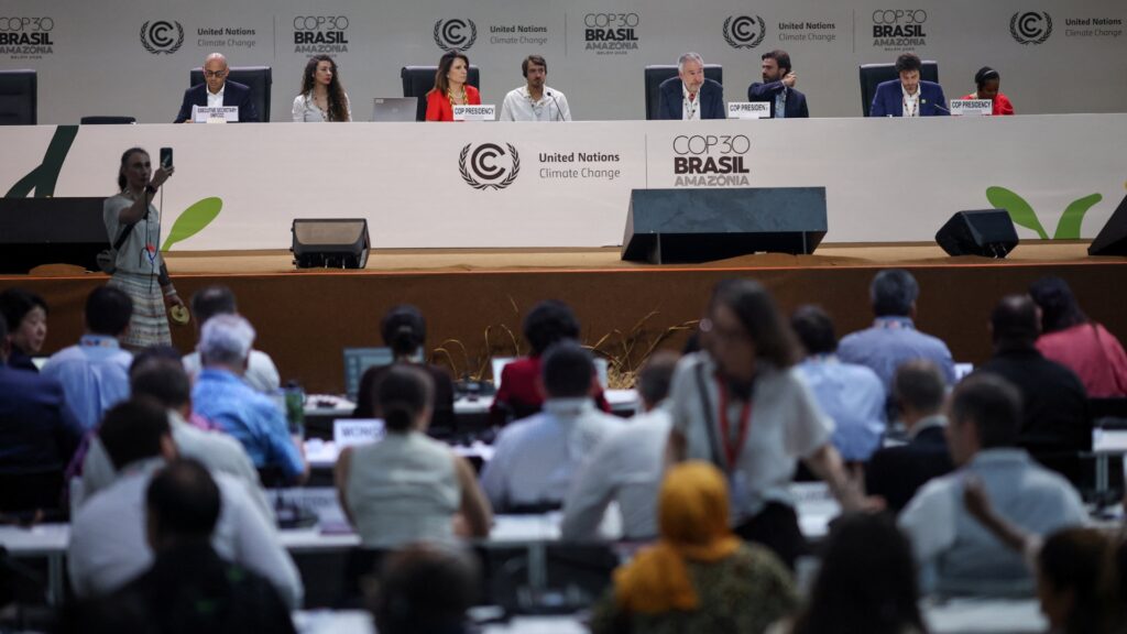 cop30:-Συμφωνία-χωρίς-οδικό-χάρτη-για-τα-ορυκτά-καύσιμα
