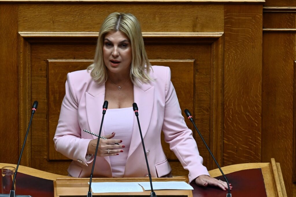 Η-άνιση-πίεση-του-ΠΑΣΟΚ