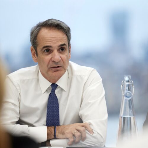 Βίντεο-Μητσοτάκη-στο-tiktok:-Η-Ελλάδα-αποκτά-13-δικούς-της-μικροδορυφόρους