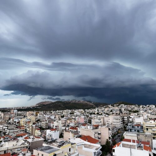 Καιρός:-Συννεφιά-σήμερα-με-τη-θερμοκρασία-έως-21-βαθμούς-–-Πού-θα-βρέξει