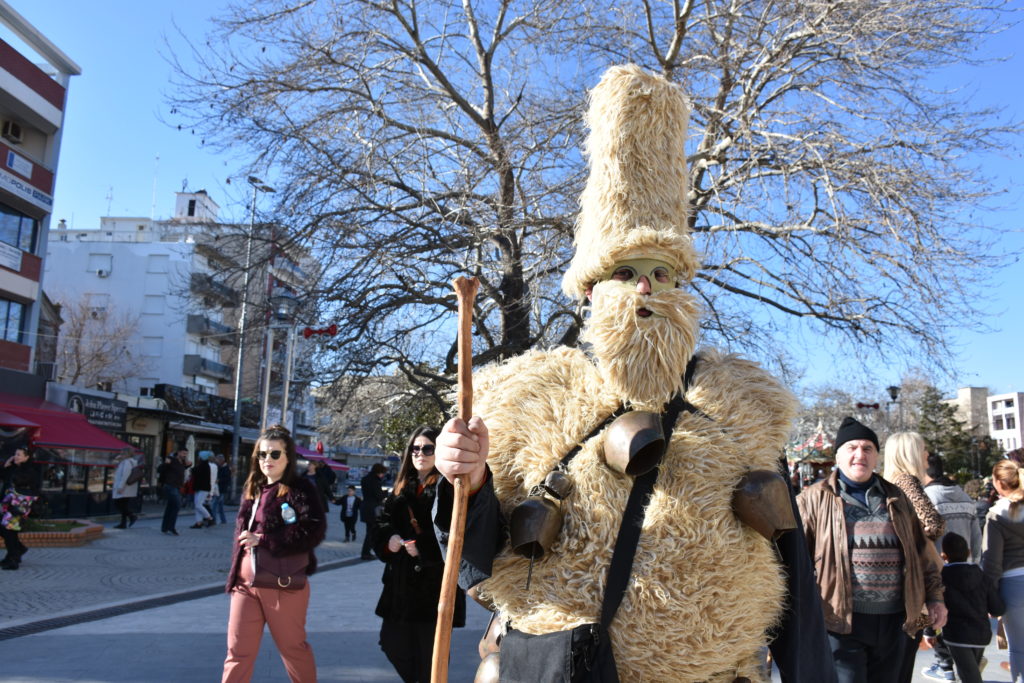 Το ποντιακό έθιμο «Κιτί Γοτσά» ζωντανεύει στους δρόμους της Κομοτηνής