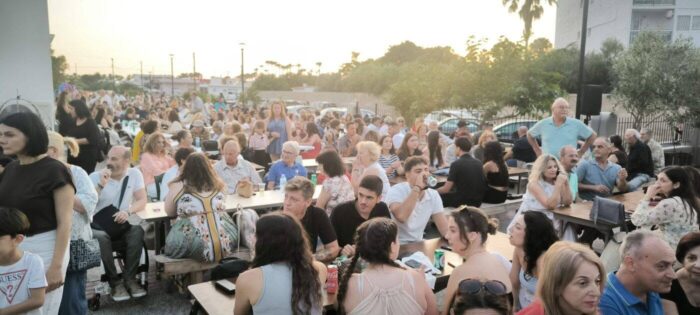 Το Αιγαίο συνάντησε τον Πόντο στη Νέα Αλικαρνασσό – Πάνω από 1.500 άνθρωποι στον Άγιο Γεώργιο