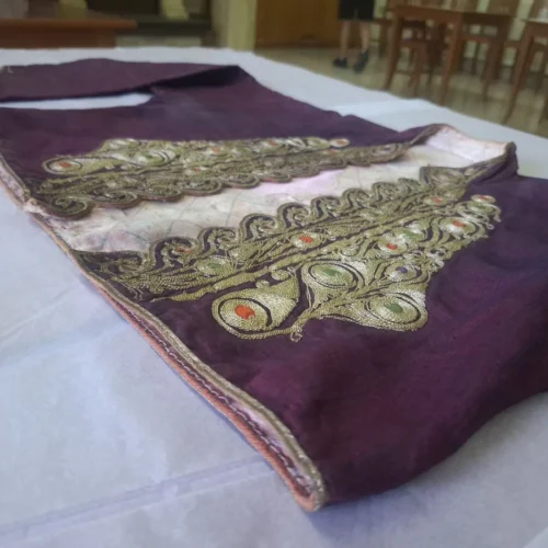 Σπάνιο νυφικό γιλέκο του 1890 συντηρήθηκε από την Ένωση Ποντίων Πιερίας