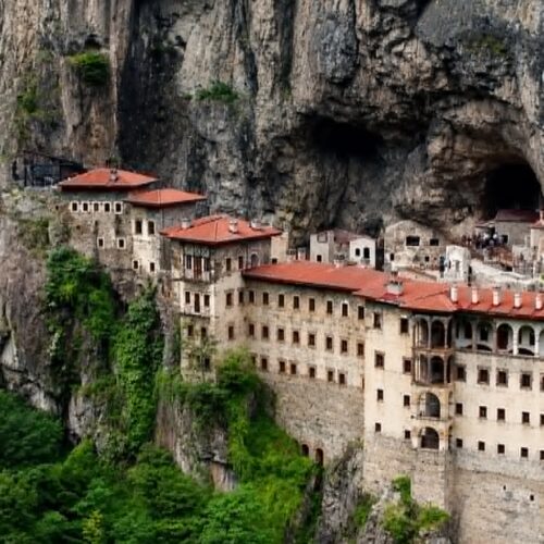 sumela-manastiri